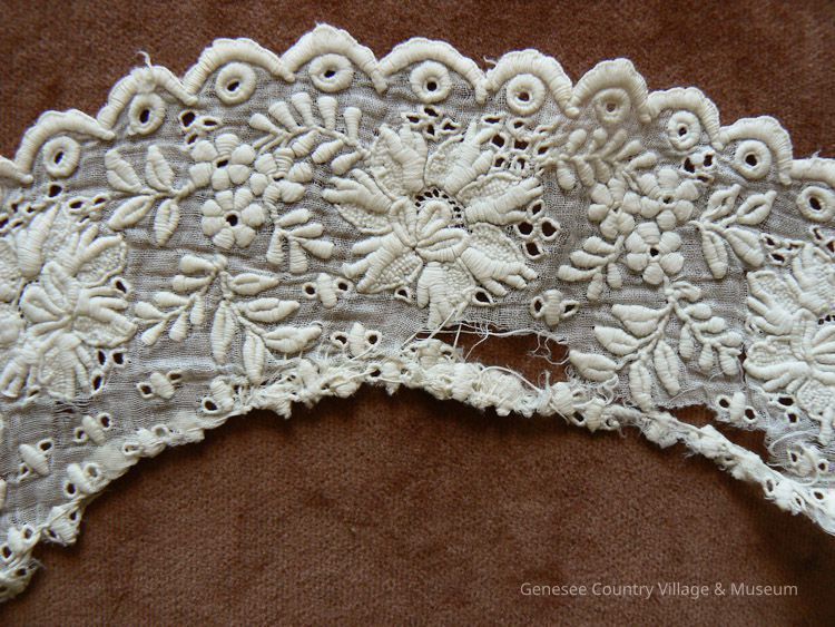 Collar - Image 2