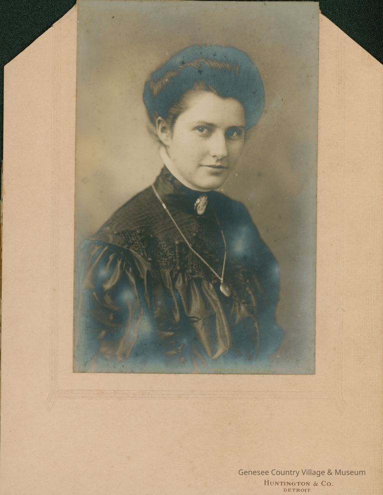Cabinet Card