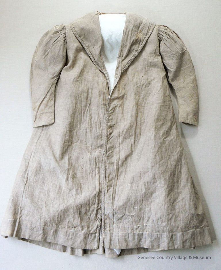 Gown, Dressing