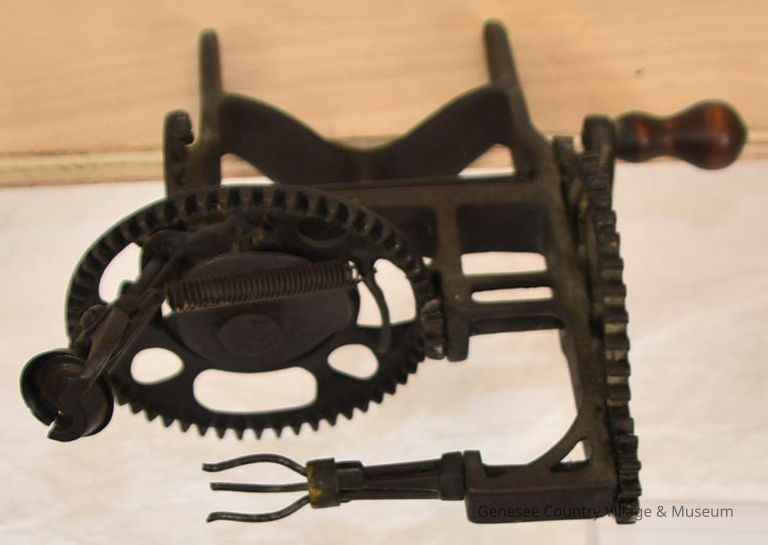 Fruit Peeler - Image 3