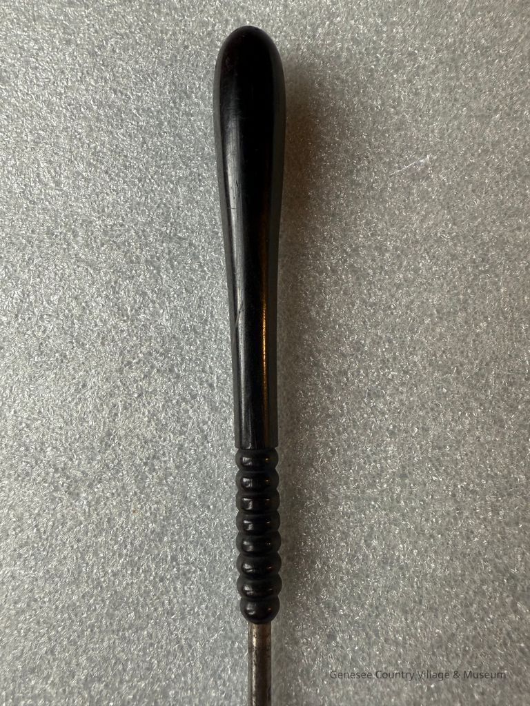 Buttonhook - Image 2