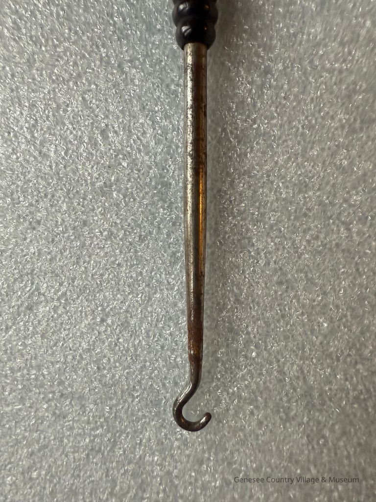 Buttonhook - Image 3