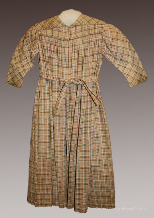 Gown, Dressing
