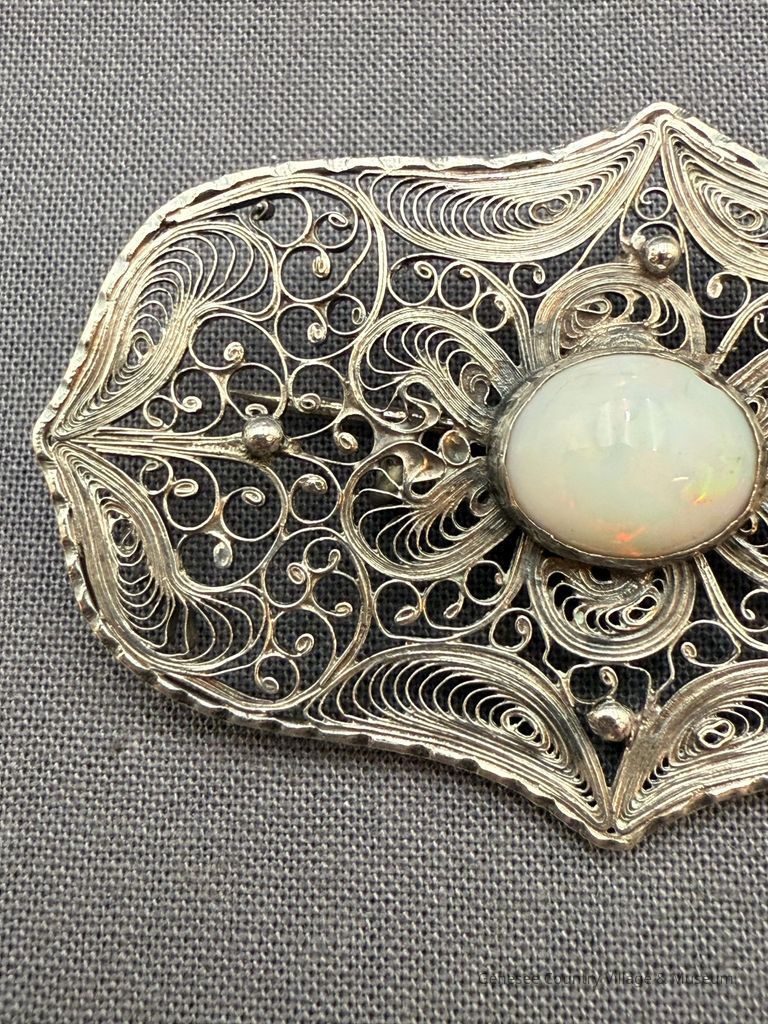 Brooch - Image 2