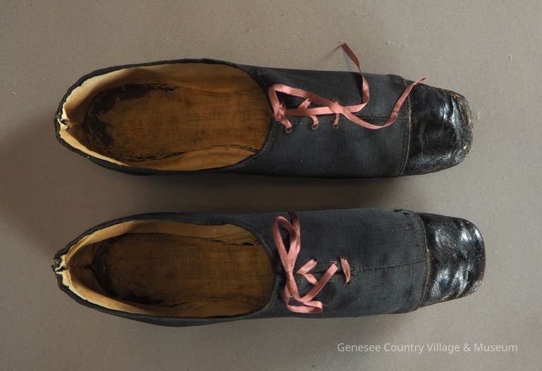 Shoes - Image 2