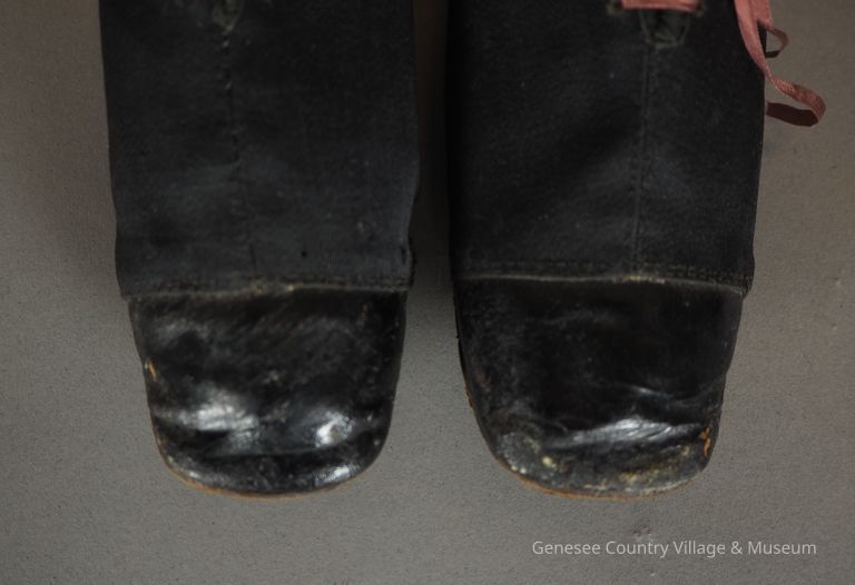 Shoes - Image 3