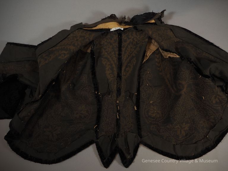 Dolman - Image 11
