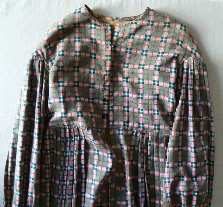 Dress - Image 2