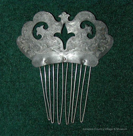Comb, Ornamental