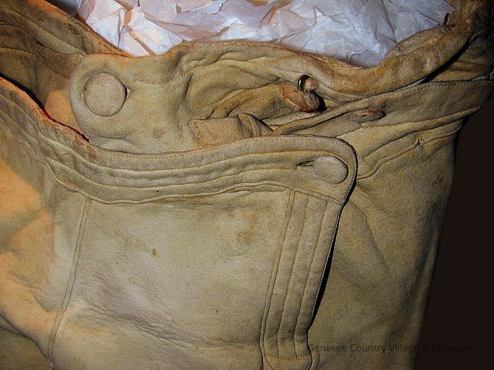 Breeches - Image 2
