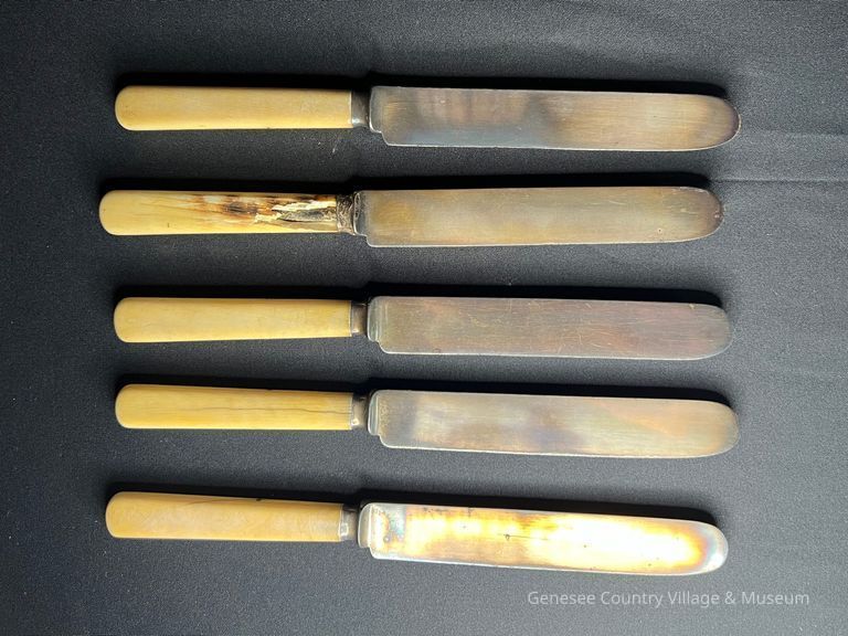 Dinner Knives