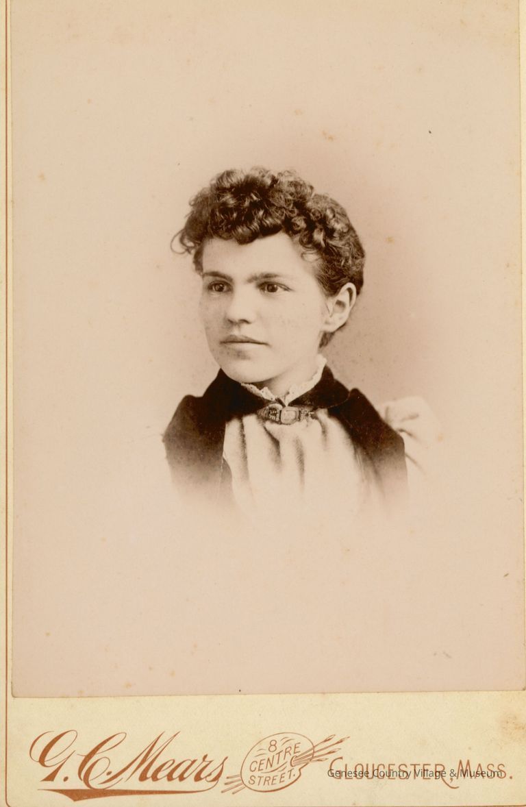 Cabinet Card