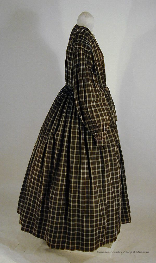 Gown, Dressing - Image 2