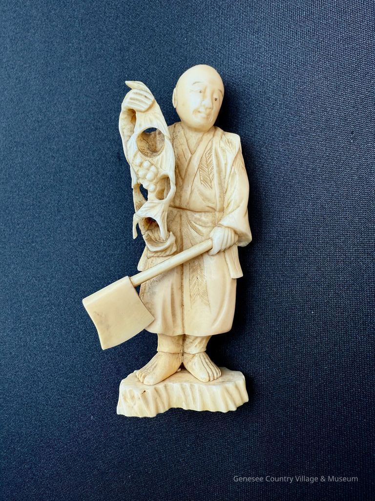Okimono Figurine - Image 2