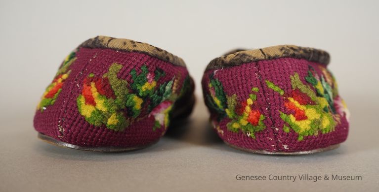 Slippers - Image 8