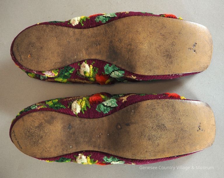 Slippers - Image 9