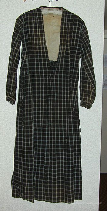 Gown, Dressing - Image 4
