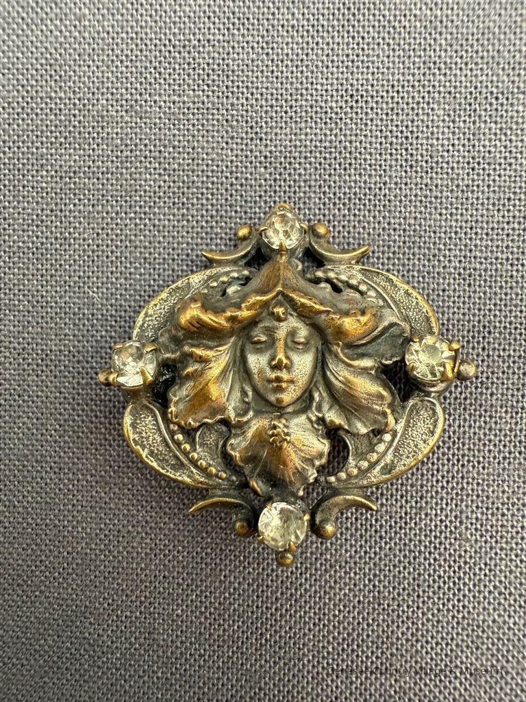 Scatter Pin