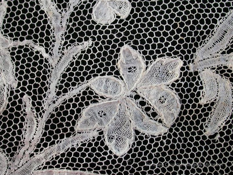 Notion, Lace - Image 4