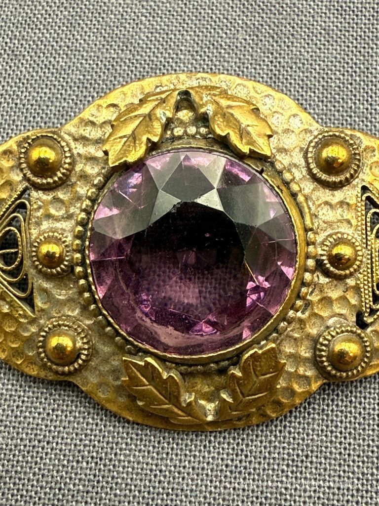 Brooch - Image 2
