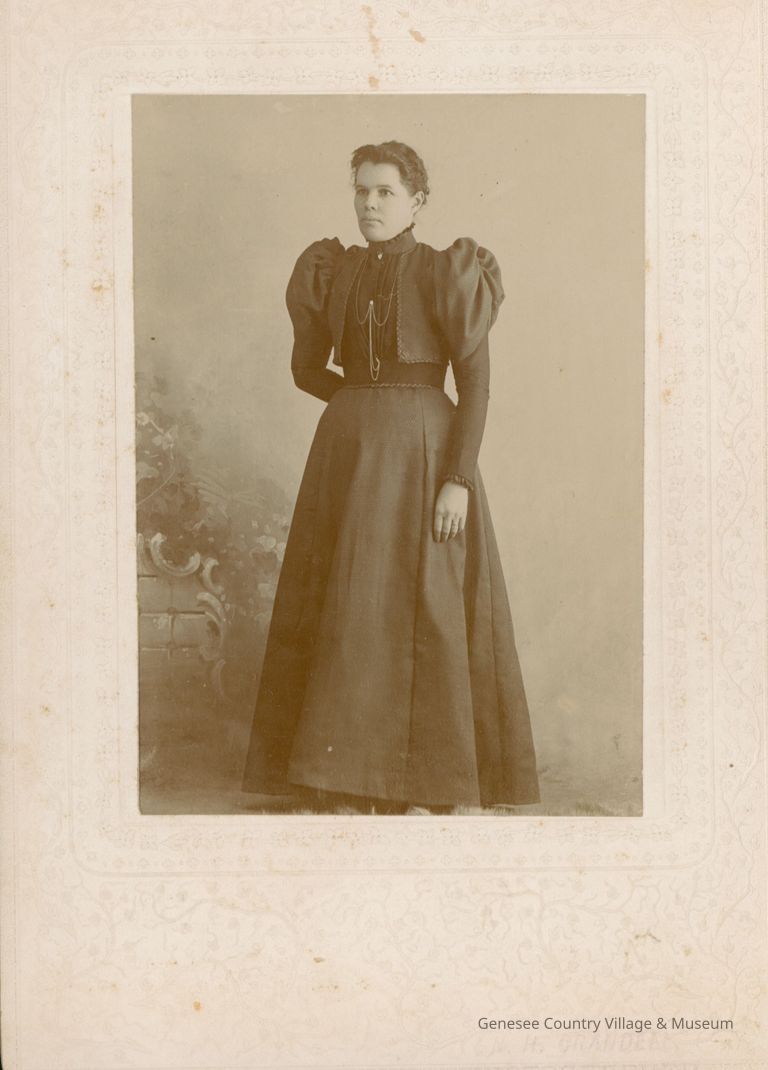 Cabinet Card