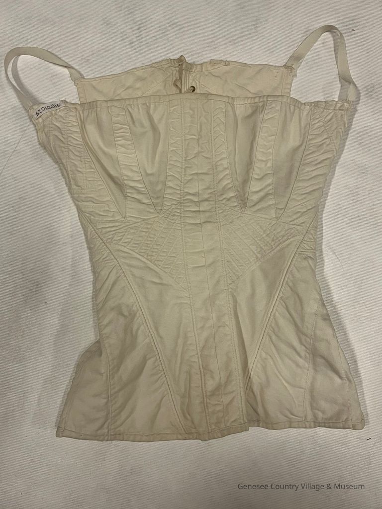 Corset - Image 2