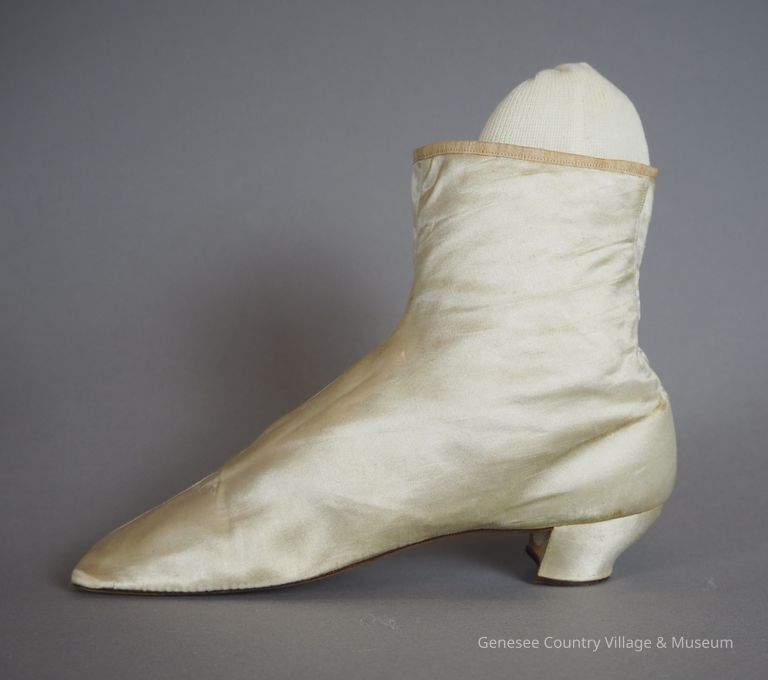 Boots - Image 4