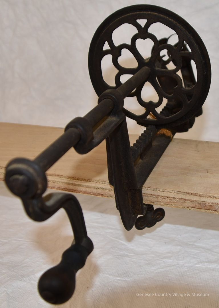 Fruit Peeler - Image 2
