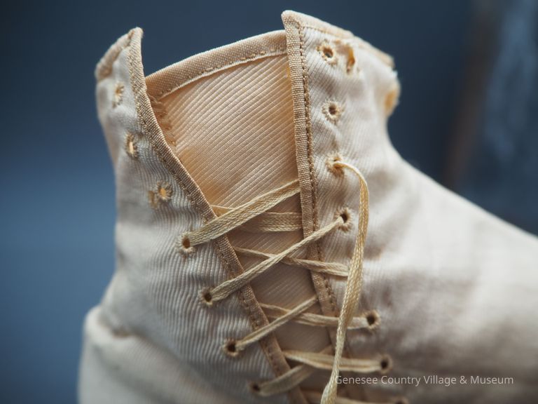 Boots - Image 8