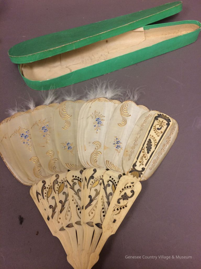 Fan, Hand