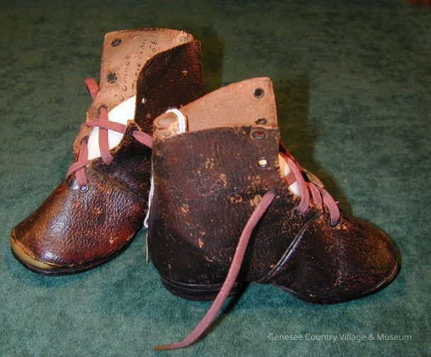 Shoe
