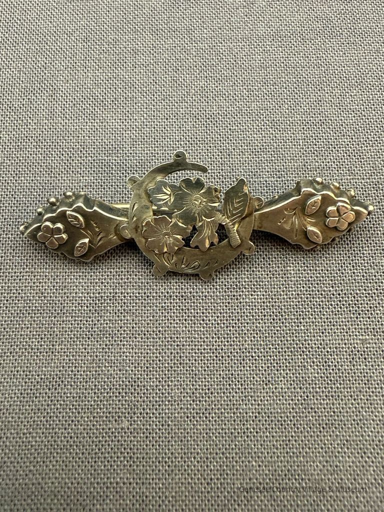 Bar Pin