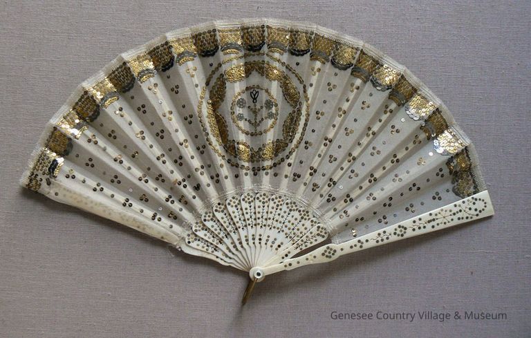 Fan, Hand