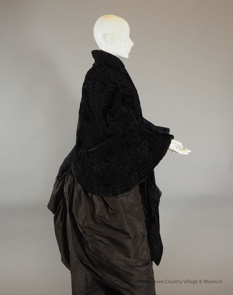 Dolman - Image 5