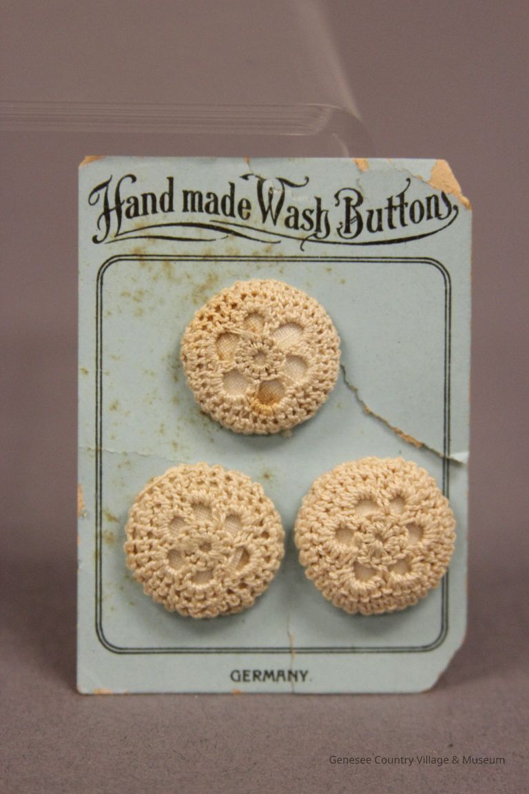 Button - Image 8