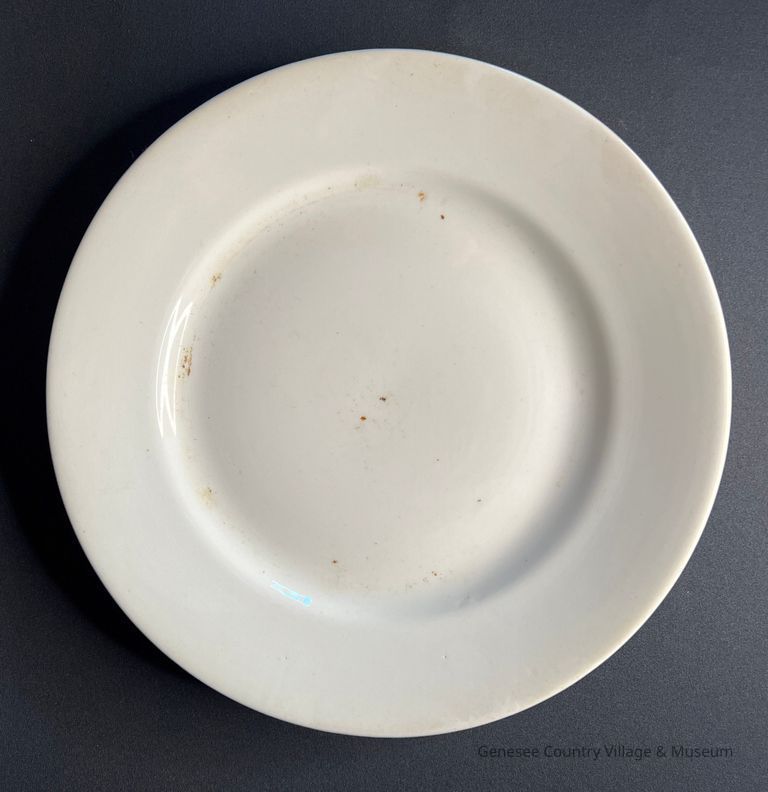 Luncheon Plate