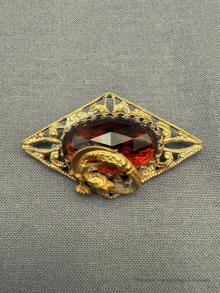 Brooch