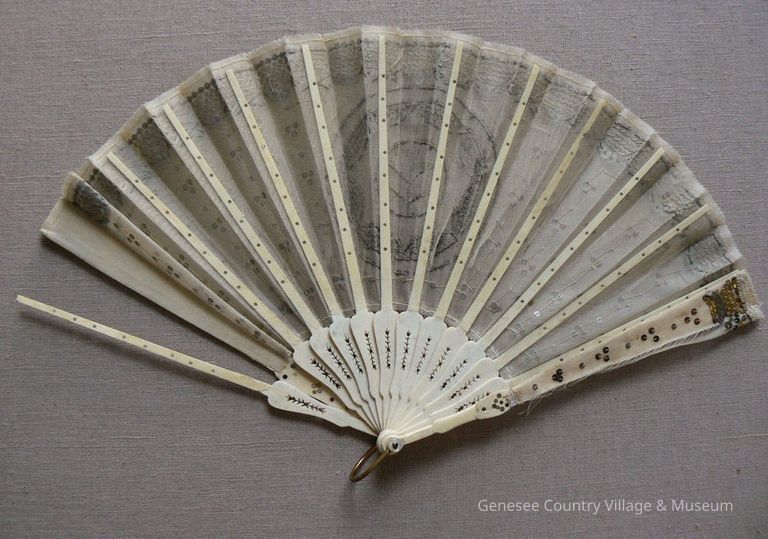 Fan, Hand - Image 2