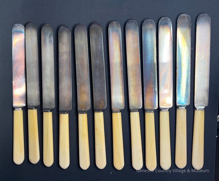 Dinner Knives