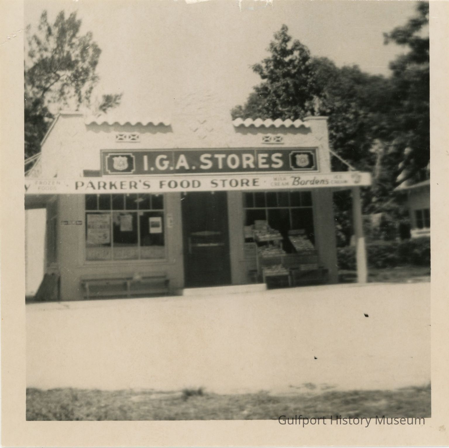 Businesses--Parker's Food Store