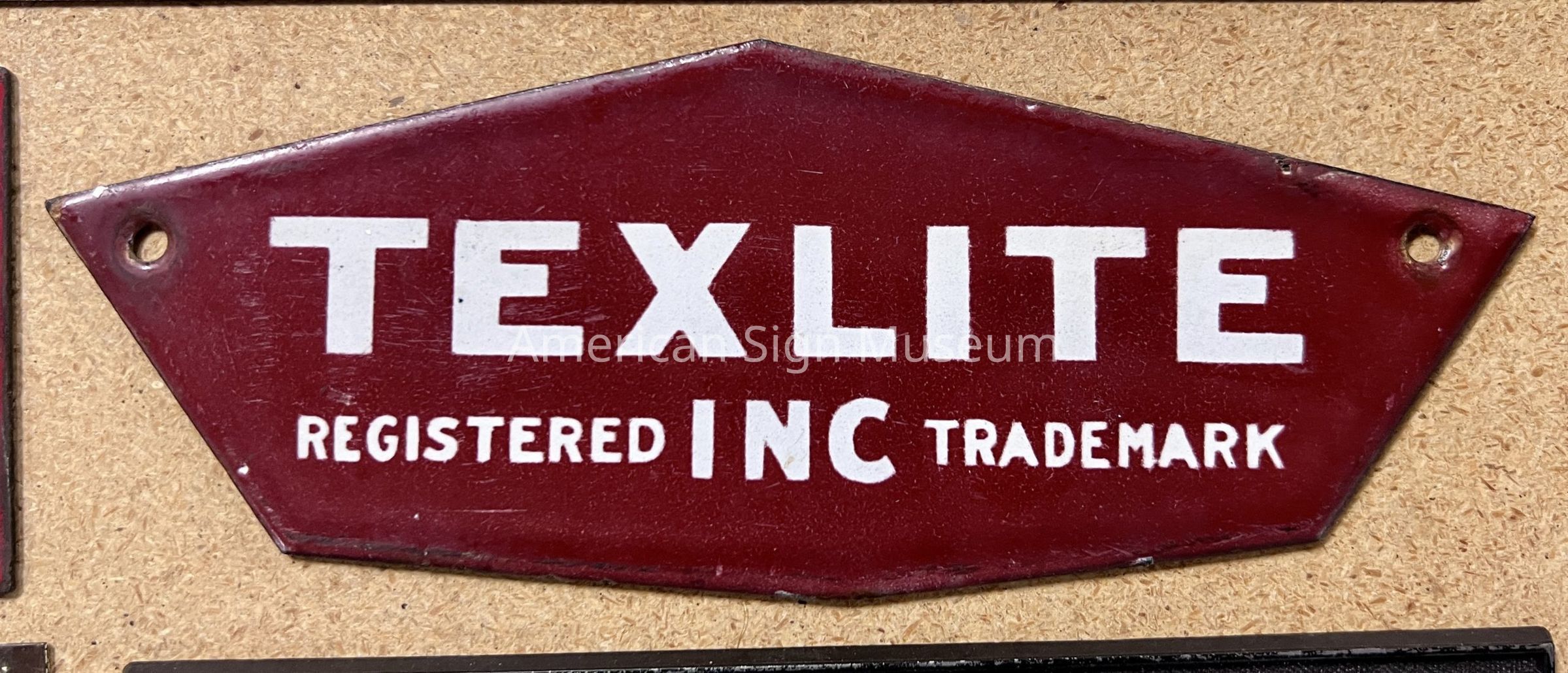 Texlite Porcelain Enamel Sign Tag picture number 1