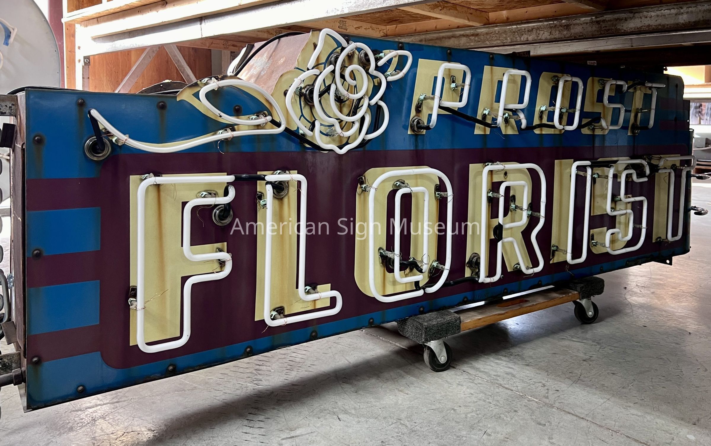 Prost Florist Neon Sign picture number 1