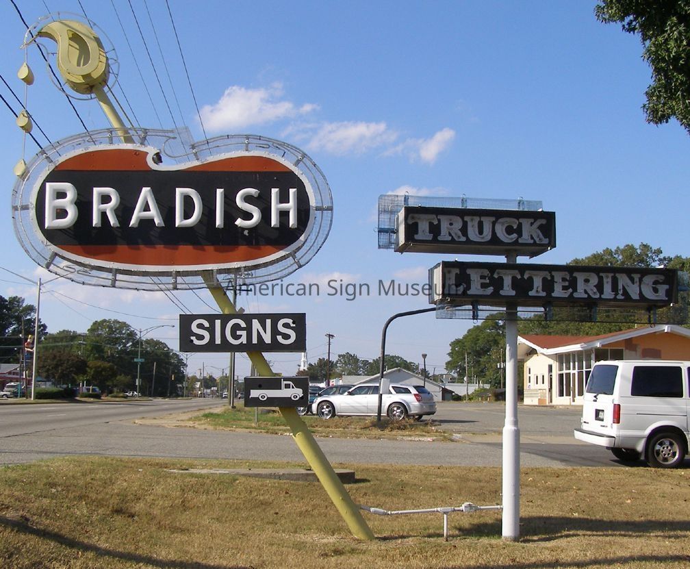 Photograph taken by Debra Jane Seltzer around 2008-2011 of Bradish Signs Sign at https://www.roadarch.com/signs/va2.html#bradish