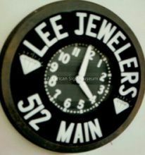 Lee Jewelers Neon Clock picture number 1