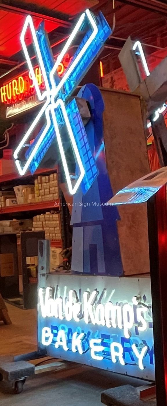 Van de Kamp's Porcelain Neon Windmill Sign picture number 1