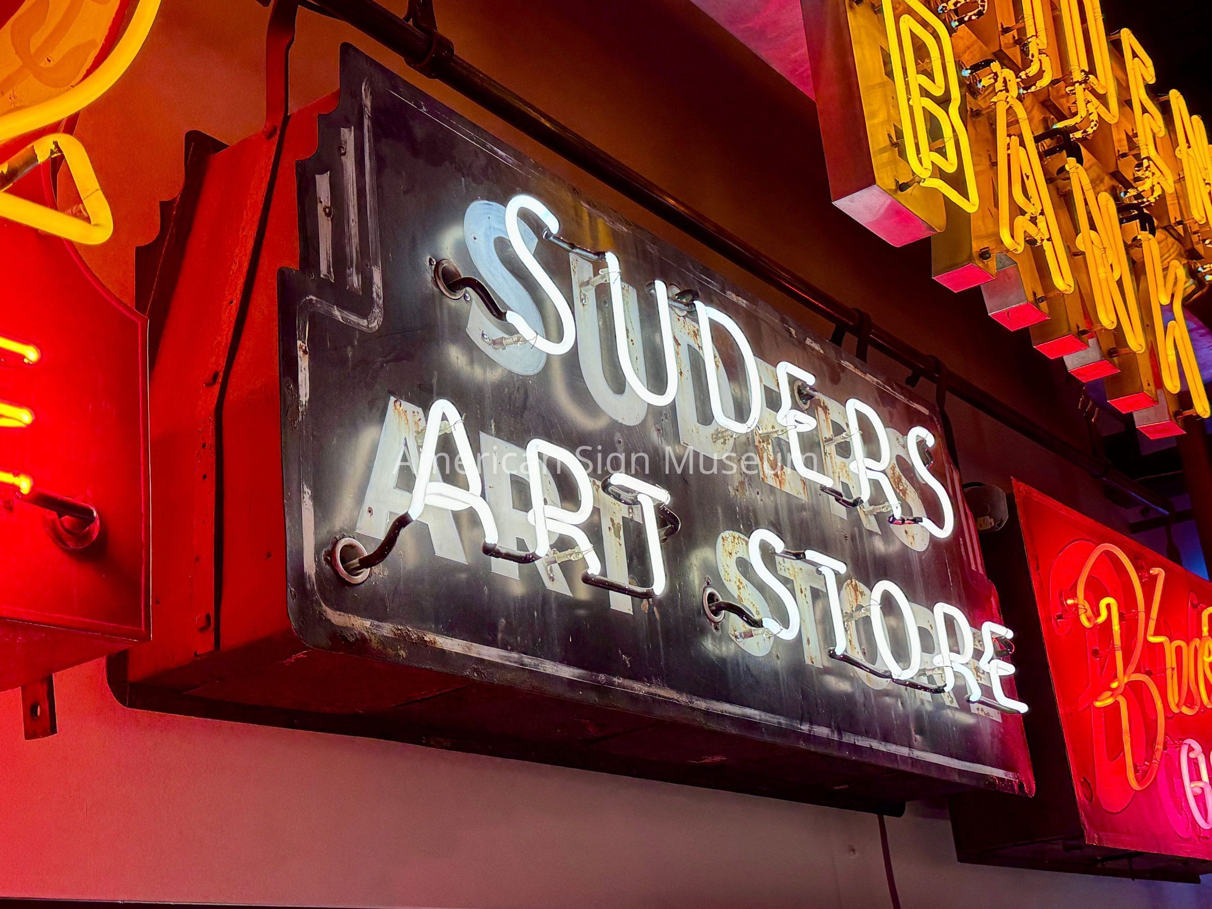 Suder's Art Store Neon Sign picture number 1
