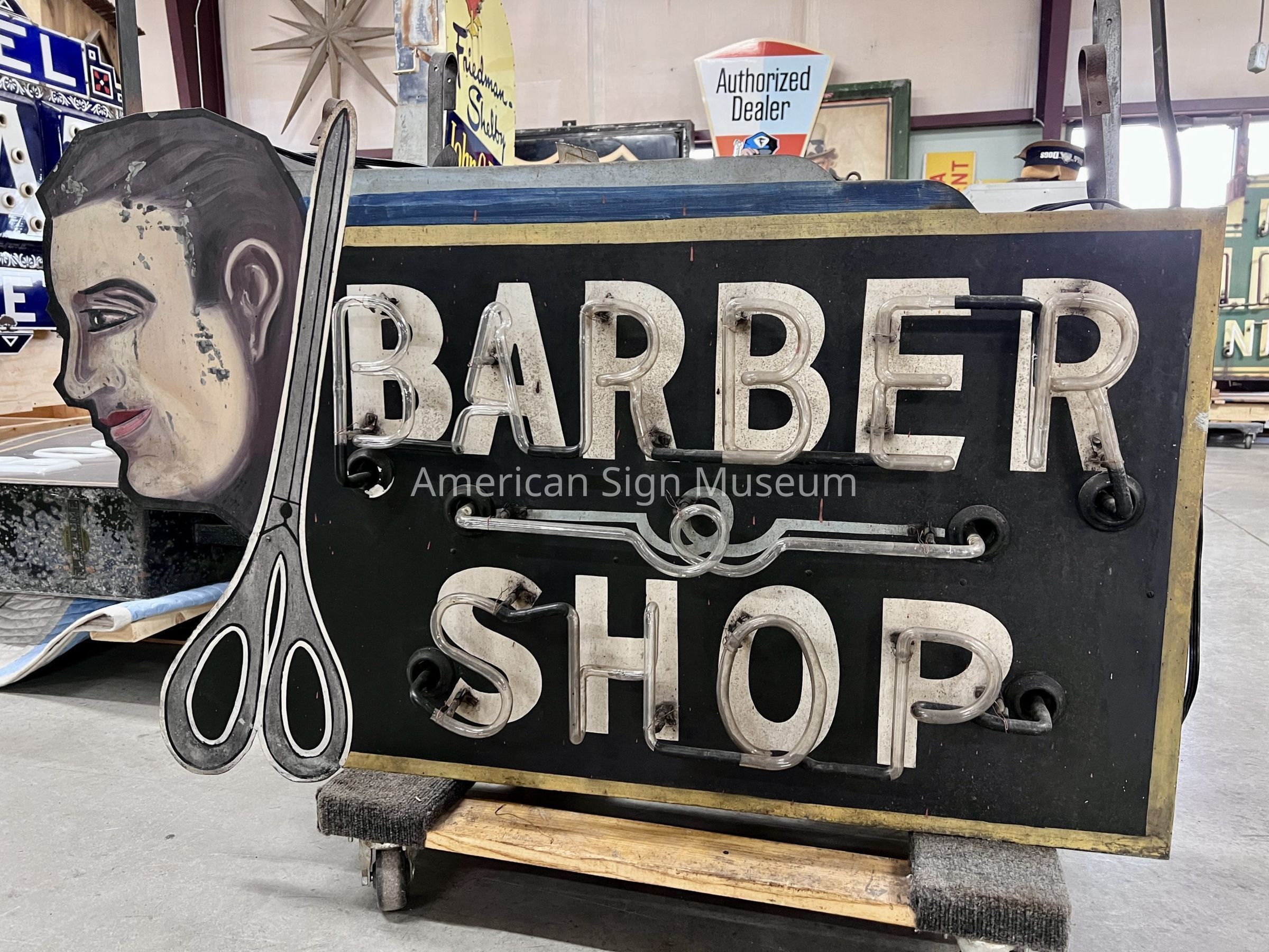 Barber Shop Neon Sign picture number 1