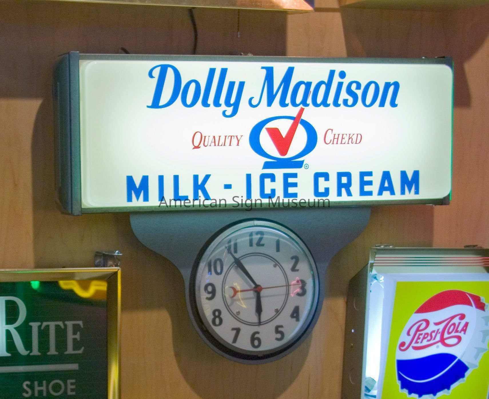 Internally Illuminated Dolly Madison Plastic Sign picture number 1