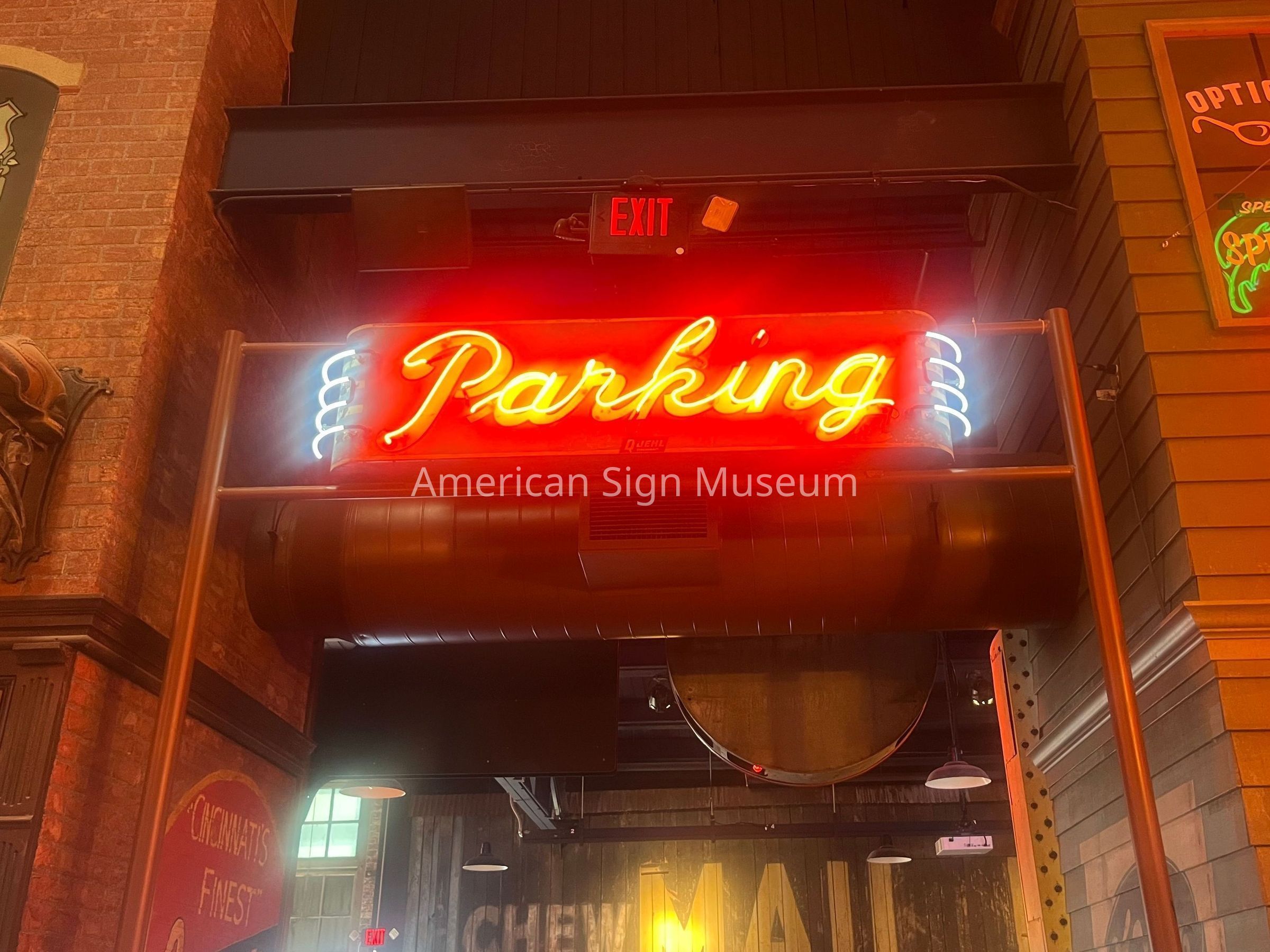 Neon Parking Sign picture number 1