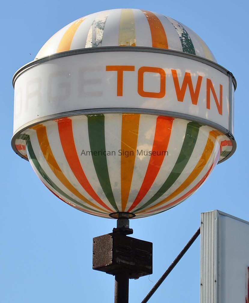 Norgetown Plastic Globe Sign picture number 1